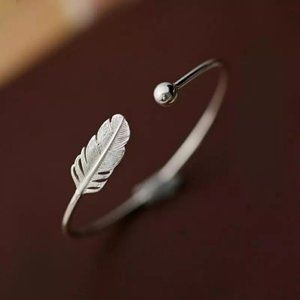 New Feather Open Bracelet | 925 Sterling Silver